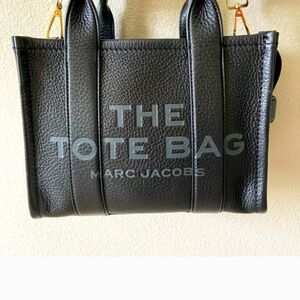 Mark Jacob mini tote bag